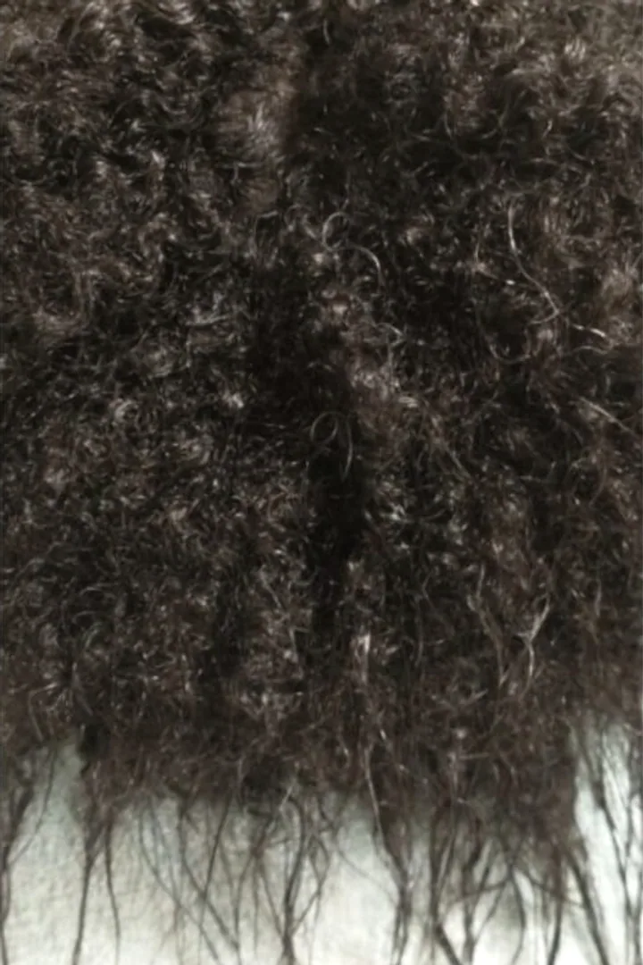 Antes: Liso alinhado em cabelo crespo