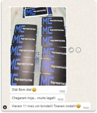 Mensagem de cliente no WhatsApp com as etiquetas prontas